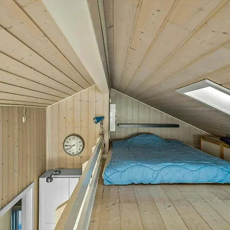 Newer House With Loft 25 M From Hébergement de vacances Kerteminde